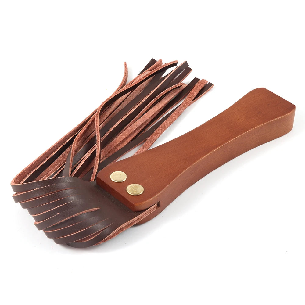 Leather Flogger 48cm Wood Handle